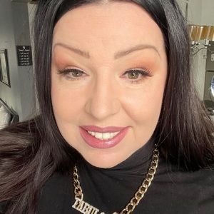 Meet your Posher, Terri